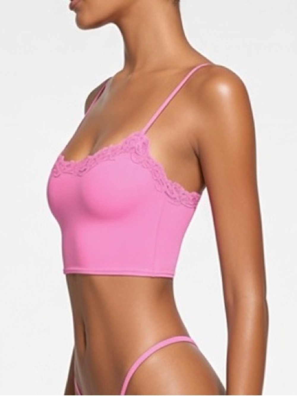 💗 SKIMS Fits Everybody Lace Cropped Cami | Taffy | Sz. XS | 🏷️